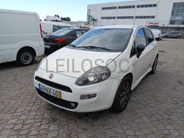 Fiat Punto · Ano 2013