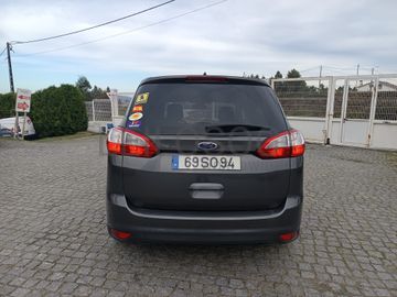 Ford Grand C-Max · Ano 2017