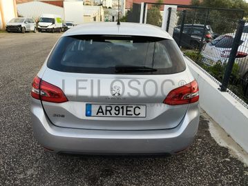 Peugeot 308 · Ano 2017