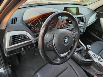 BMW 116D · Ano 2014