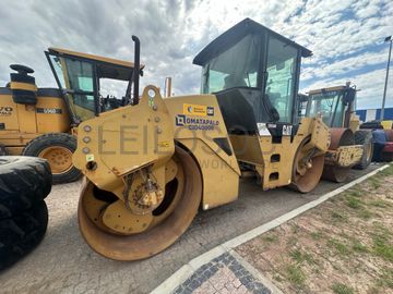 Cilindro Auto Vib. De Rolos CATERPILLAR CB-534D