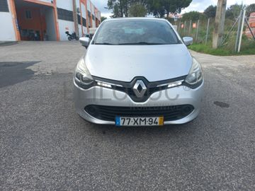 Renault Clio · Ano 2015