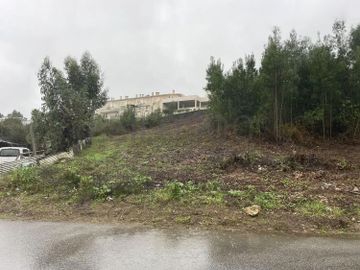 Terreno c/ 8.950 m² · Vila Nova de Gaia