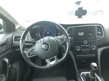 Renault Mégane IV Sport Tourer · Ano 2018