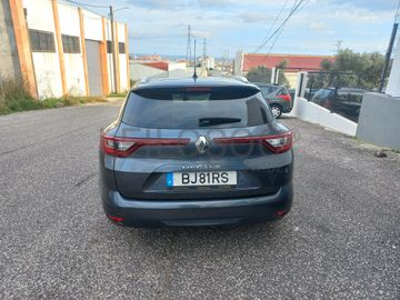 Renault Mégane IV Sport Tourer · Ano 2018