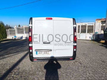 Renault Trafic 2.0 DCI · Ano 2022