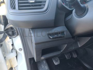 Renault Trafic 2.0 DCI · Ano 2022