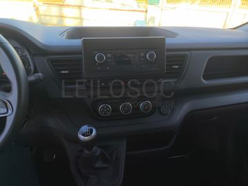 Renault Trafic 2.0 DCI · Ano 2022