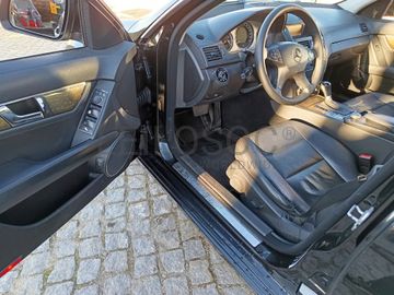 Mercedes-Benz C220 CDI · Ano 2008