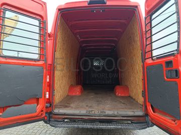 Iveco 35C15 · Ano 2013