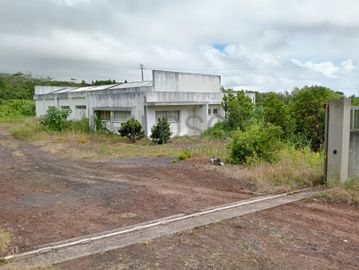 Armazém Industrial + Terrenos · Horta, Ilha do Faial - Açores