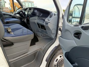 Iveco Daily 35C15D · Ano 2009