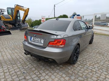 BMW 118d · Ano 2012