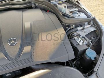 Mercedes-Benz C220 · Ano 2008