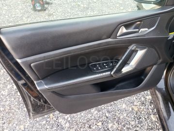 Peugeot 308 · Ano 2015 