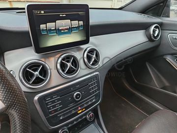 Mercedes-Benz CLA 220 · Ano 2015