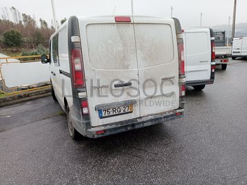 Renault Trafic DCI 115 · Ano 2016