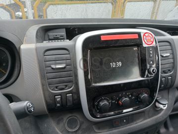 Renault Trafic DCI 115 · Ano 2016