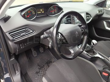 Peugeot 308 · Ano 2016  