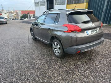 Peugeot 2008 · Ano 2016