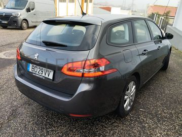 Peugeot 308 · Ano 2018