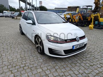 Volkswagen Golf GTI · Ano 2016