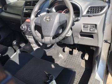 Toyota/Avanza 1.5 2,66m