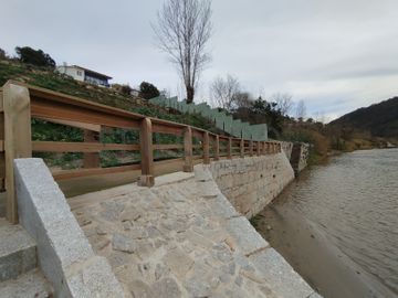 Moradia V2 com Praia Fluvial Privativa · Sande, Marco de Canaveses