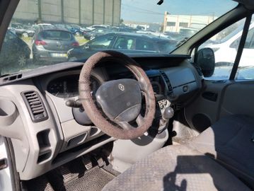 Renault Trafic · Ano 2007   