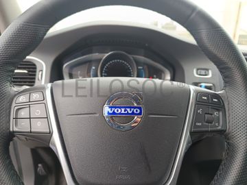 Volvo V60 · Ano 2015