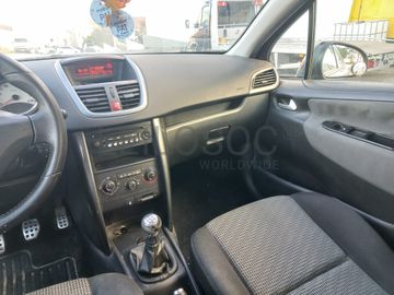 Peugeot 207 · Ano 2011 