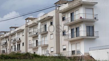 Apartamento T2 + Garagem · Valado dos Frades, Nazaré