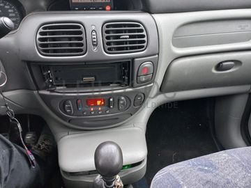 Renault Mégane Scénic JA · Ano 2001