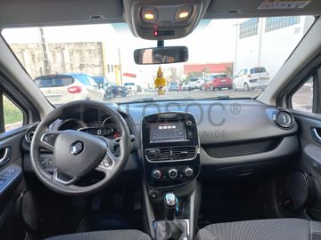 Renault Clio · Ano 2018  