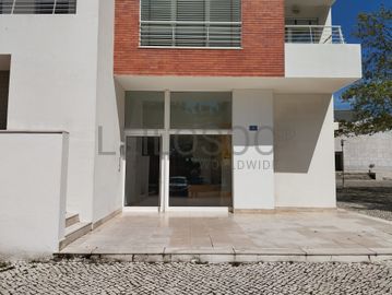 Apartamento T2 Duplex · Parque das Nações, Lisboa