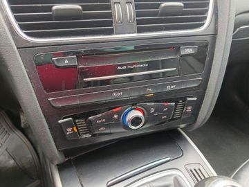 Audi A4 Avant TDI · Ano 2012