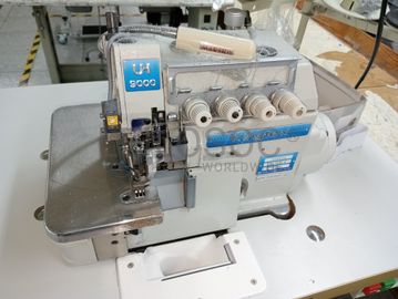 Máquina de Corte e Cose 