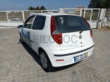 Fiat Punto 1.3 JTDI · Ano 2004