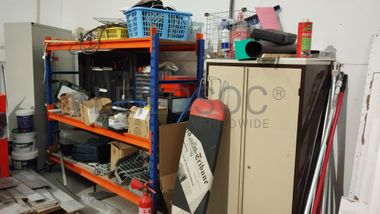Equipamentos · Industriais, Apoio à Indústria, Informáticos e Fotográficos