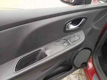 Renault Clio · Ano 2017 