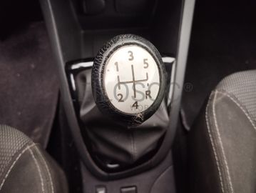 Renault Clio · Ano 2013 
