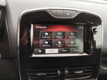 Renault Clio · Ano 2013 