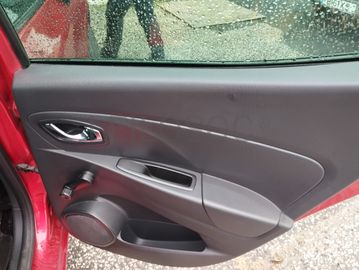 Renault Clio · Ano 2013 