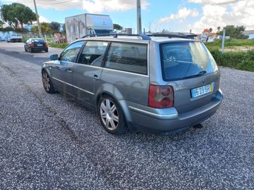 Volkswagen Passat · Ano 2001  