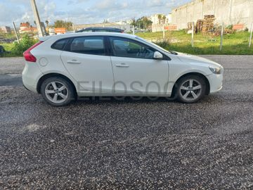 Volvo V40 · Ano 2016