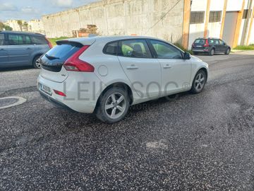 Volvo V40 · Ano 2016