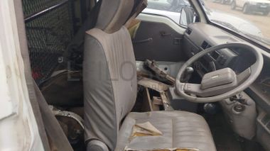 Mini bus Mitsubishi L200