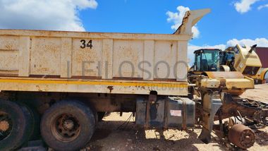 Camião Tata Novus K5DEF