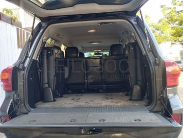 Toyota/Land Cruiser VX - V8
