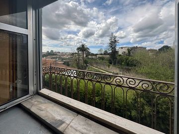Edifício de 5 Pisos · Jardim das Virtudes, Porto